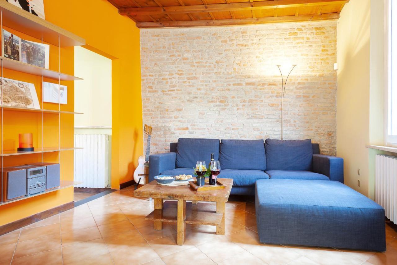 Ferienwohnung Ferrara Casa Dell'Archivolto Con Garage Exterior foto
