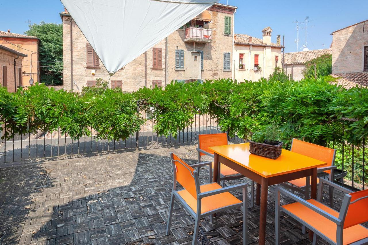 Ferienwohnung Ferrara Casa Dell'Archivolto Con Garage Exterior foto