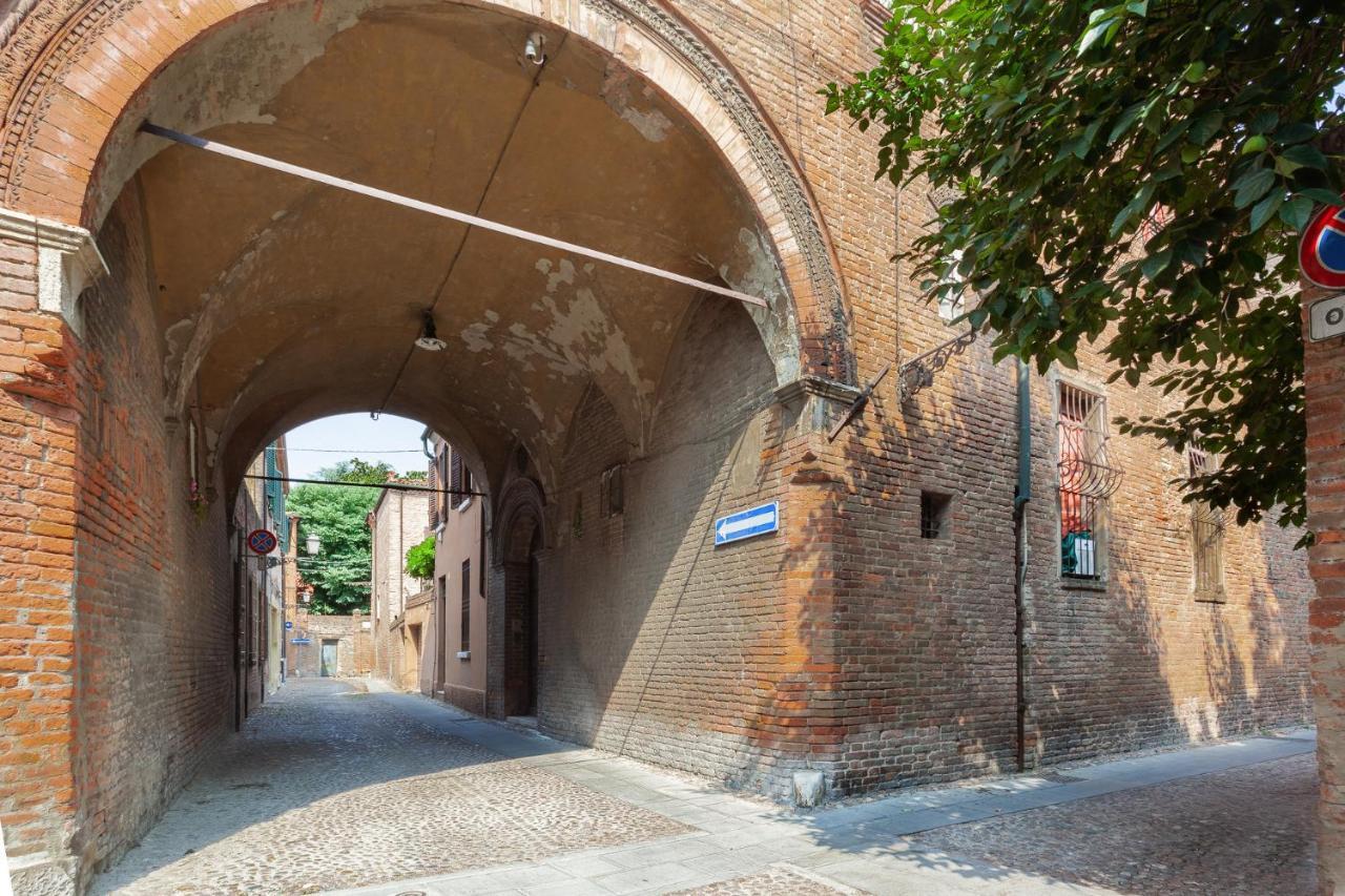 Ferienwohnung Ferrara Casa Dell'Archivolto Con Garage Exterior foto