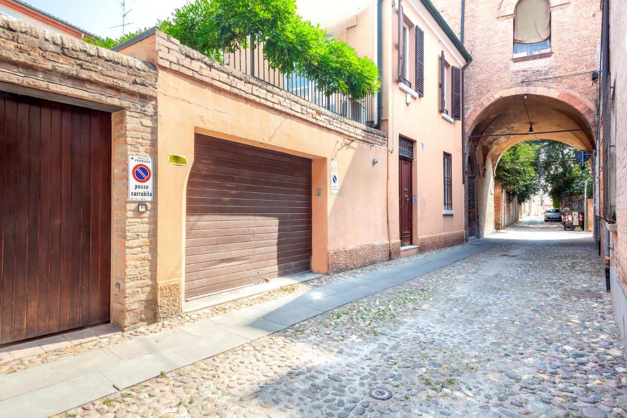Ferienwohnung Ferrara Casa Dell'Archivolto Con Garage Exterior foto